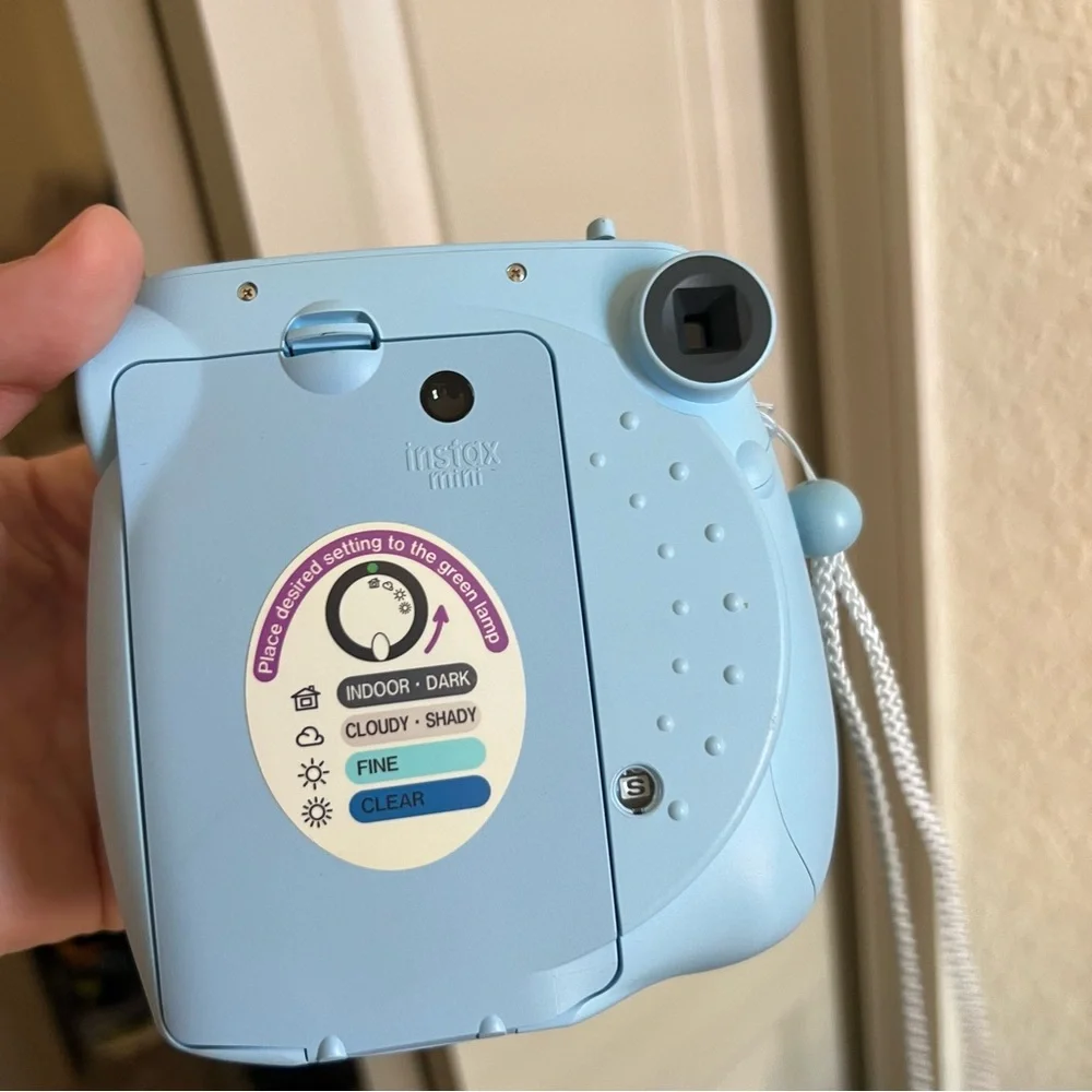 Fujifilm Mini - Camera Only